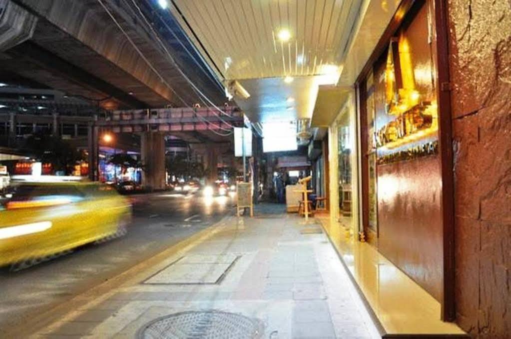 Studio Asoke Bangkok Dış mekan fotoğraf